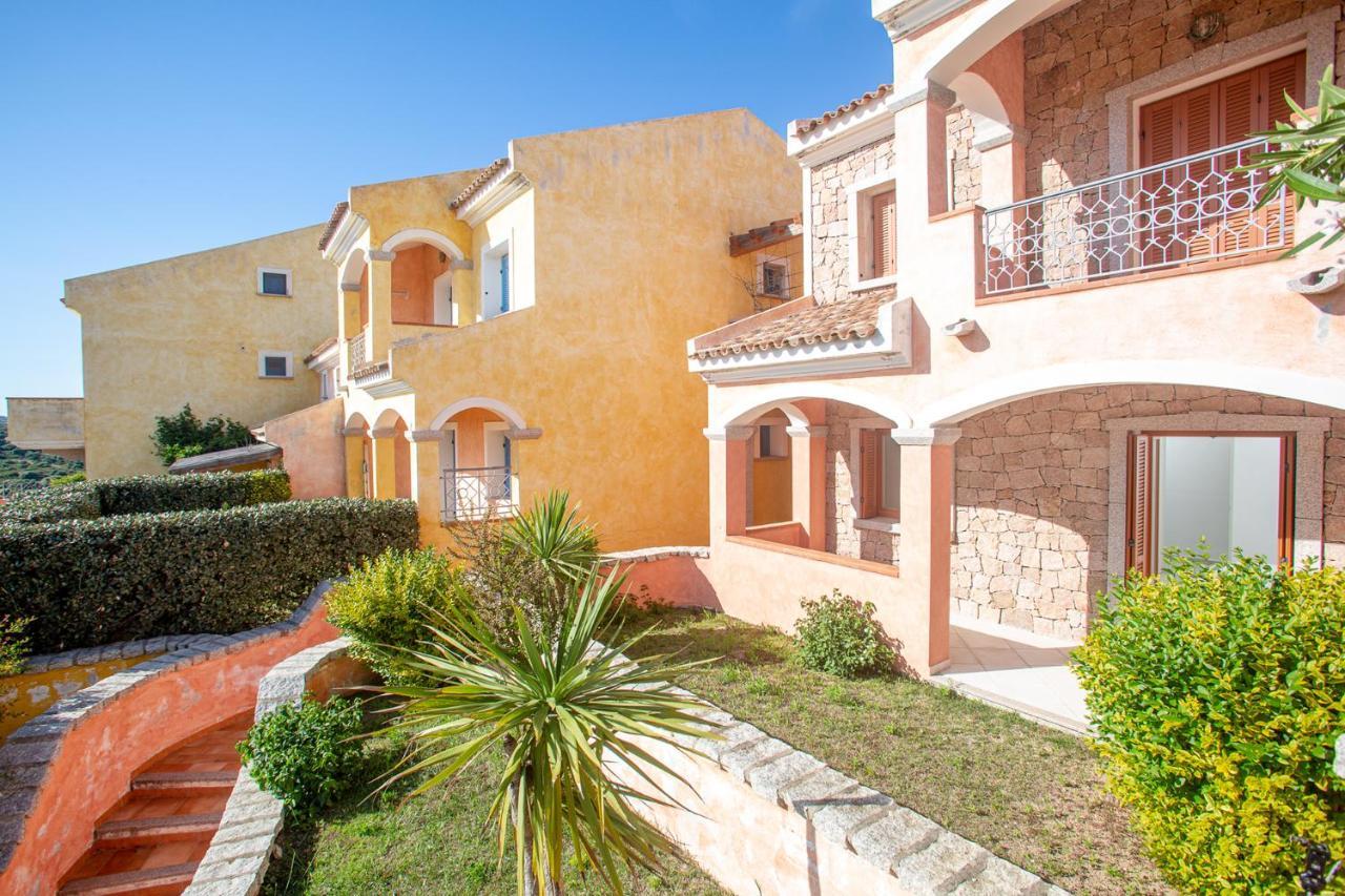Residence Zodiaco Santa Teresa Gallura Exterior foto