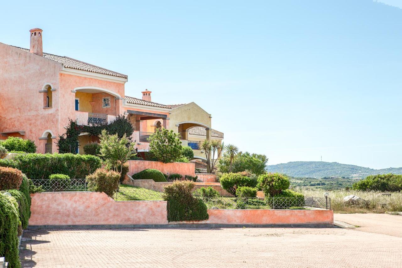 Residence Zodiaco Santa Teresa Gallura Exterior foto